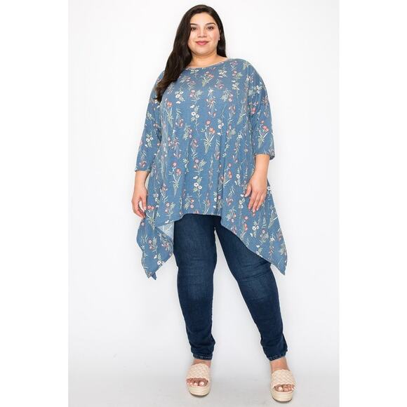 051 Curvy Lovey Flower Print Side Drape Tunic Top in Blue - Picture 5 of 5